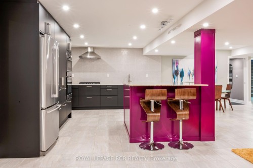 9727 Dundas Street E, Erin, ON - Indoor Photo Showing Kitchen