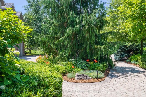 9727 Dundas Street E, Erin, ON - Outdoor