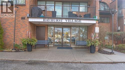 36 Hayhurst Road Unit# 136, Brantford, ON - Outdoor