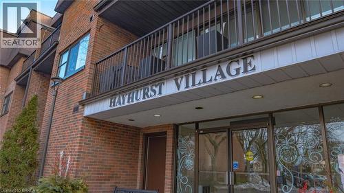 36 Hayhurst Road Unit# 136, Brantford, ON - Outdoor With Exterior
