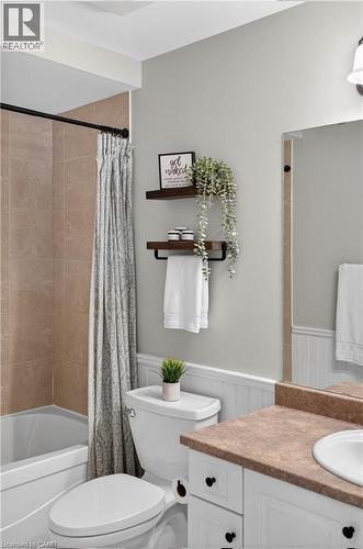 222 Fall Fair Way Unit# 64, Binbrook, ON - Indoor Photo Showing Bathroom