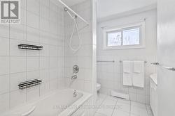 Main Floor 4-Piece Bathroom - 