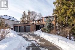 18 MOUNTBATTEN ROAD  Toronto (Humber Heights), ON M9P 1Z2