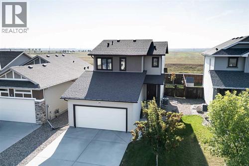 386 Mt Sundance Landing W  Lethbridge, AB T1J 5H9