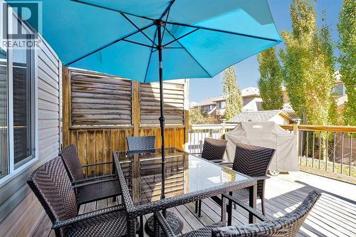 sunny deck - 270 Everstone Drive Sw, Calgary, AB - Outdoor With Deck Patio Veranda With Exterior