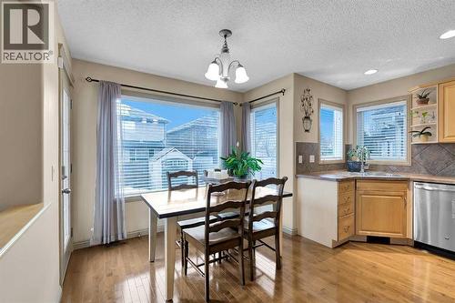 270 Everstone Drive Sw, Calgary, AB - Indoor