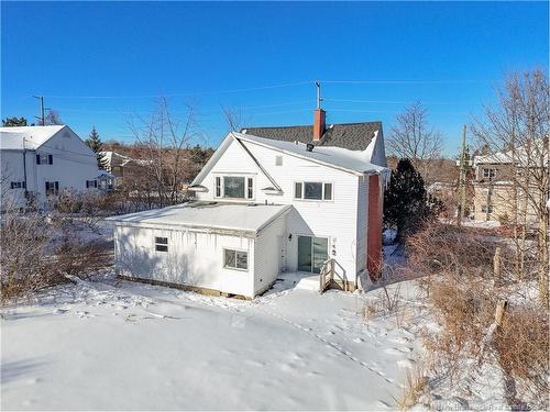 838 Regent St, Fredericton, NB 