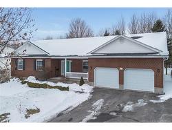 22 Lexington LANE  Fredericton, NB E3A 5S6