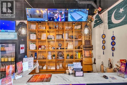 402 King Street N, Waterloo, ON 