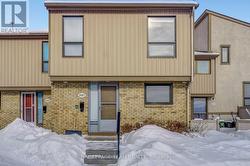 35 - 2027 STONEHENGE CRESCENT  Ottawa, ON K1B 4N7