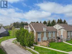 8 - 19 Wren Court, Tillsonburg - 