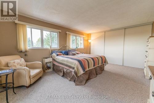 Primary with Lots of Closet Space - 8 - 19 Wren Court, Tillsonburg, ON - Indoor Photo Showing Bedroom