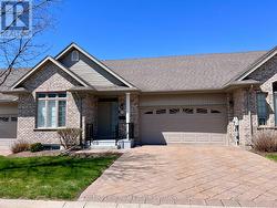 25 - 500 LAKEVIEW DRIVE Woodstock (Woodstock - North), ON N4T 1W4