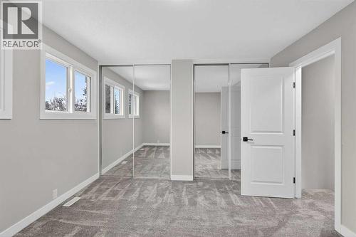 127 Lynnview Way Se, Calgary, AB - Indoor Photo Showing Other Room