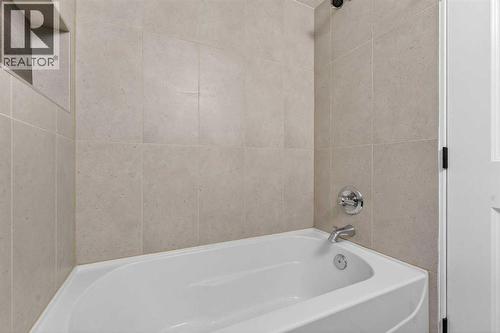 127 Lynnview Way Se, Calgary, AB - Indoor Photo Showing Bathroom