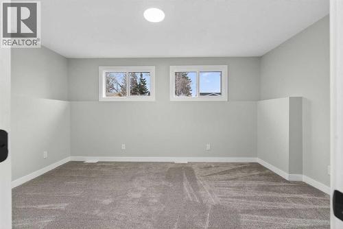 127 Lynnview Way Se, Calgary, AB - Indoor Photo Showing Other Room