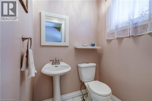 6428 Chaumont Crescent, Mississauga, ON - Indoor Photo Showing Bathroom