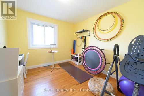 4 Teskey Court, Collingwood, ON - Indoor Photo Showing Gym Room