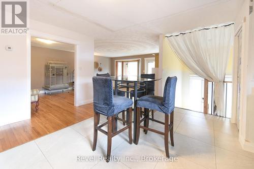 4 Teskey Court, Collingwood, ON - Indoor Photo Showing Dining Room