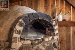 Pizza Oven - 