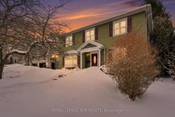 117 Tyler Street  Aurora, ON L4G 2N4