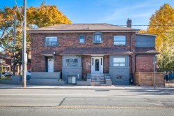 5-135 Jane Street  Toronto, ON M6S 3Y7