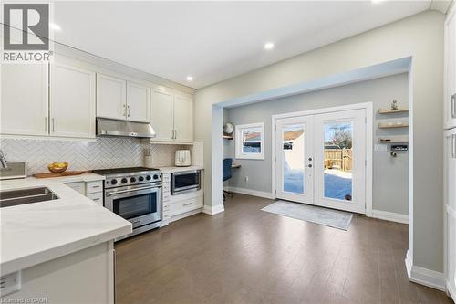 15 Century Street, Hamilton, ON - Indoor Photo Showing Kitchen With Double Sink With Upgraded Kitchen