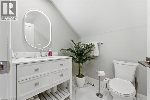 15 Century Street, Hamilton, ON - Indoor Photo Showing Bathroom