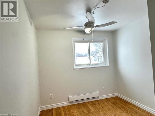 545 Parkview Crescent, Cambridge, ON - Indoor Photo Showing Other Room