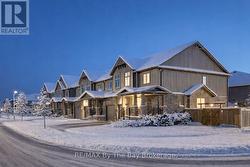 15 FOLEY CRESCENT  Collingwood, ON L9Y 3B7