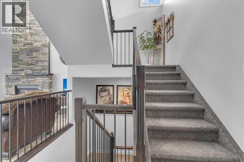 5 Leonard Close, Sylvan Lake, AB - Indoor Photo Showing Other Room