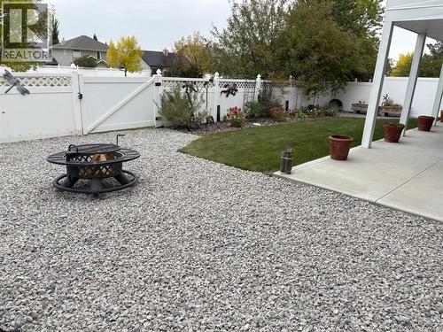 5 Leonard Close, Sylvan Lake, AB - Outdoor