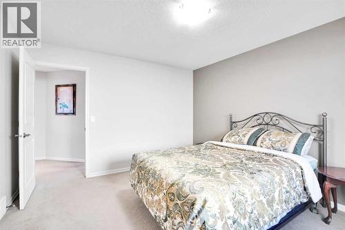 60 Cranarch Rise Se, Calgary, AB - Indoor Photo Showing Bedroom
