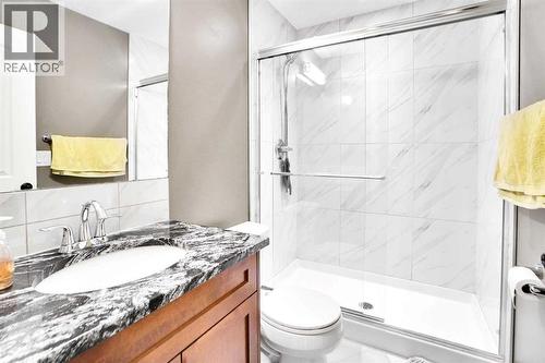 60 Cranarch Rise Se, Calgary, AB - Indoor Photo Showing Bathroom