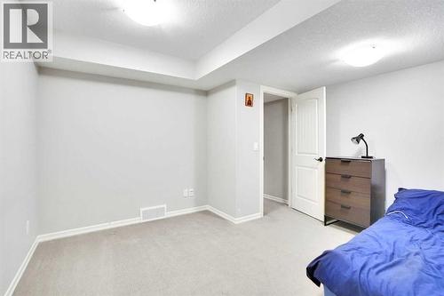 60 Cranarch Rise Se, Calgary, AB - Indoor