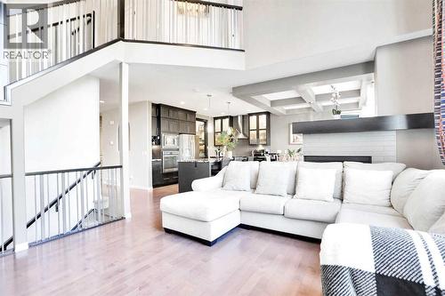 60 Cranarch Rise Se, Calgary, AB - Indoor Photo Showing Living Room