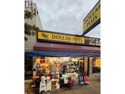 1822 LONSDALE AVENUE  North Vancouver, BC V7M 2J9