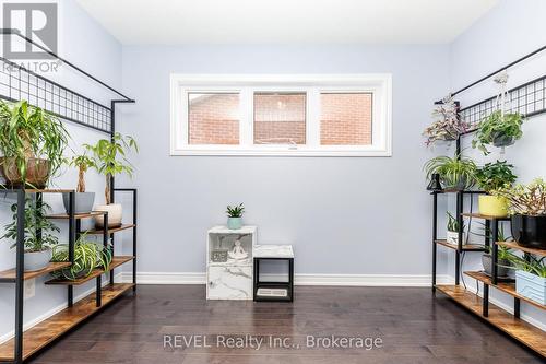 8 Elderberry Road, Thorold (Confederation Heights), ON - Indoor Photo Showing Other Room