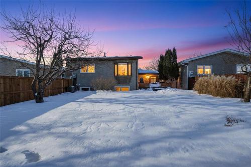 119 Ashford Drive, Winnipeg, MB - Outdoor
