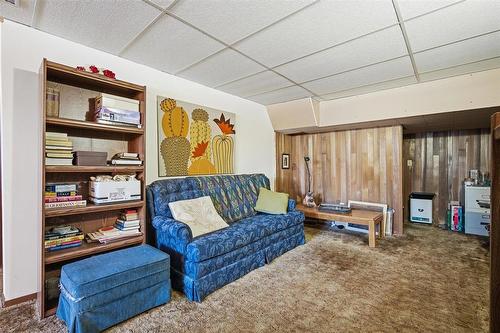 119 Ashford Drive, Winnipeg, MB - Indoor