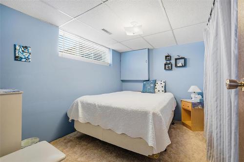 119 Ashford Drive, Winnipeg, MB - Indoor Photo Showing Bedroom