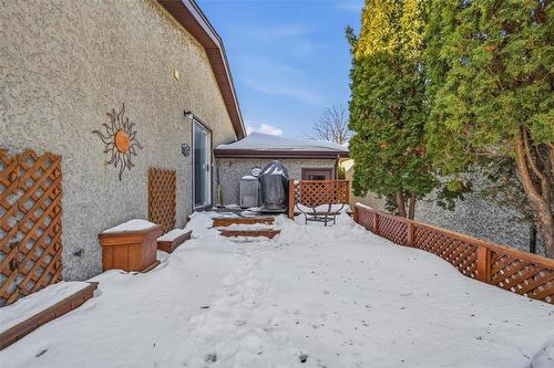 119 Ashford Drive, Winnipeg, MB - Outdoor With Deck Patio Veranda