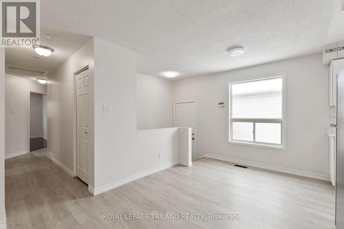959 Prosperity Court, London East (East D), ON - Indoor Photo Showing Other Room