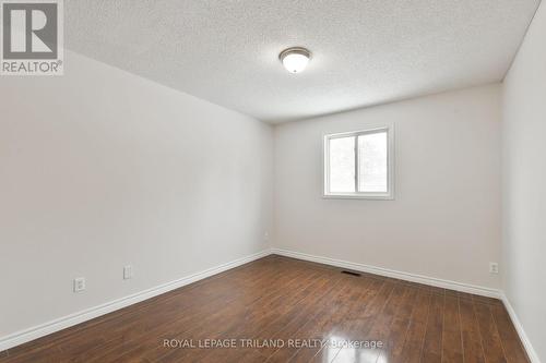 959 Prosperity Court, London East (East D), ON - Indoor Photo Showing Other Room