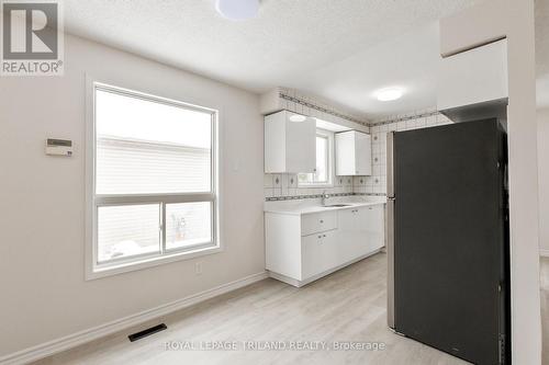 959 Prosperity Court, London East (East D), ON - Indoor Photo Showing Other Room