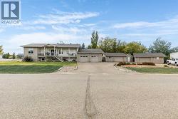 513 13 Street  Dunmore, AB T1B 0K5