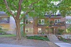 1044 Av. Pratt  Montréal (Outremont), QC H2V 2V2