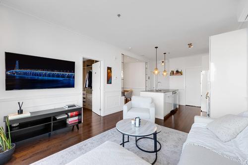 Salon - 219-750 32E Avenue, Montréal (Lachine), QC - Indoor Photo Showing Living Room