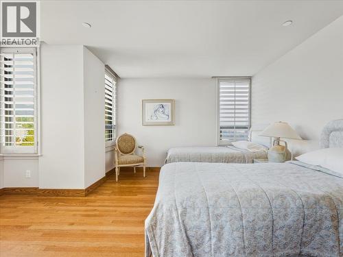 10 2250 Bellevue Avenue, West Vancouver, BC - Indoor Photo Showing Bedroom