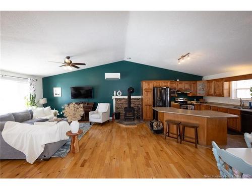 1 Birch Cres, Fredericton, NB 